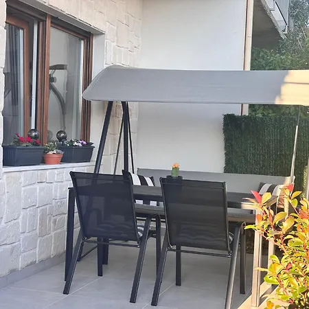 Apartman Kastela *